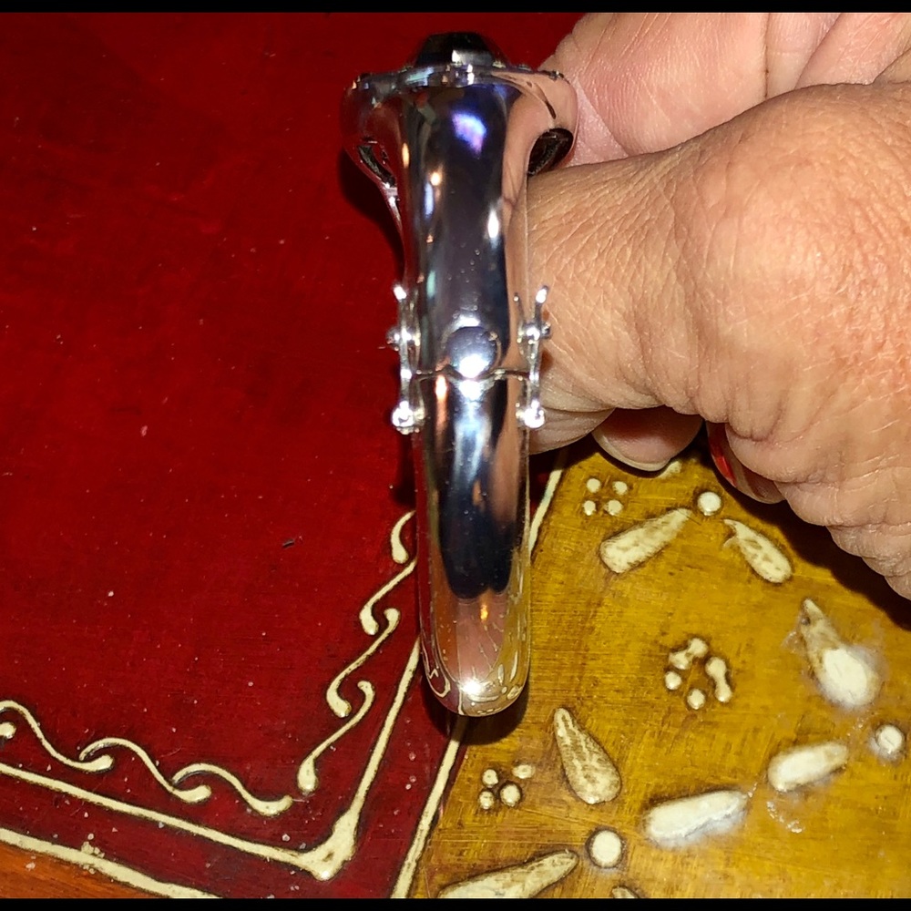 Silver Hinged Bangle With Large Crystal Center - image 4